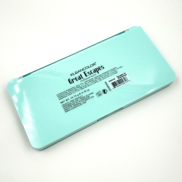 Face makeup browns,nudes,blues eyeshadow palette. - Picture 3 of 12